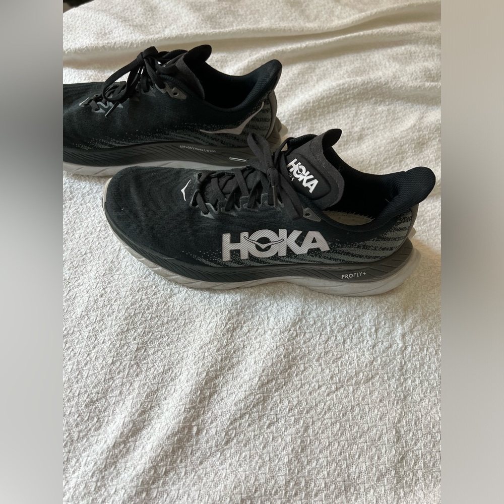 Men’s Hoka Mach 5 profly+